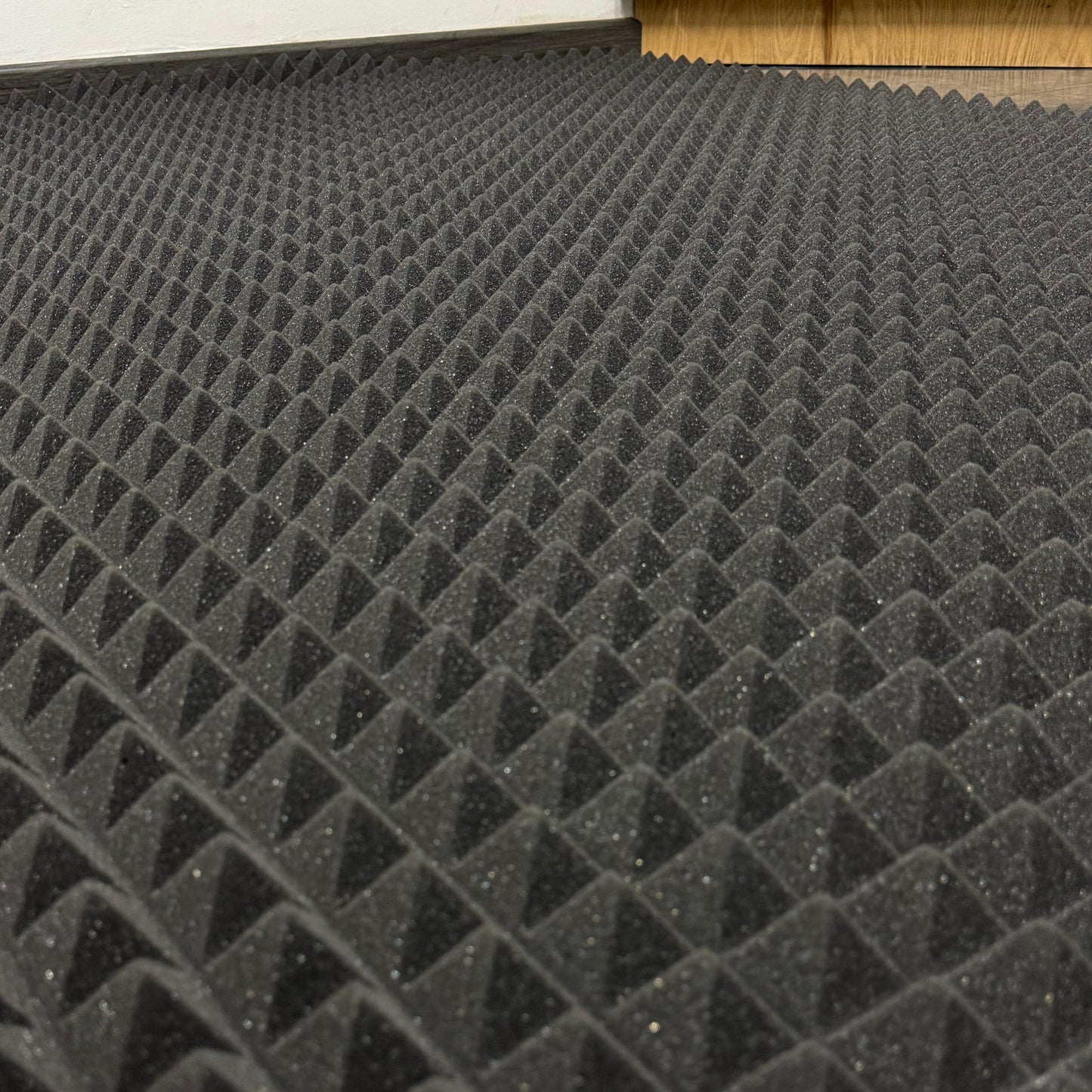 Plancha de Espuma Acústica Piramidal